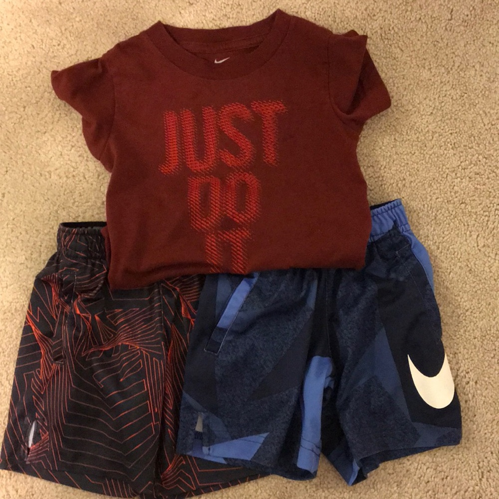 Nike 2t shorts and tee